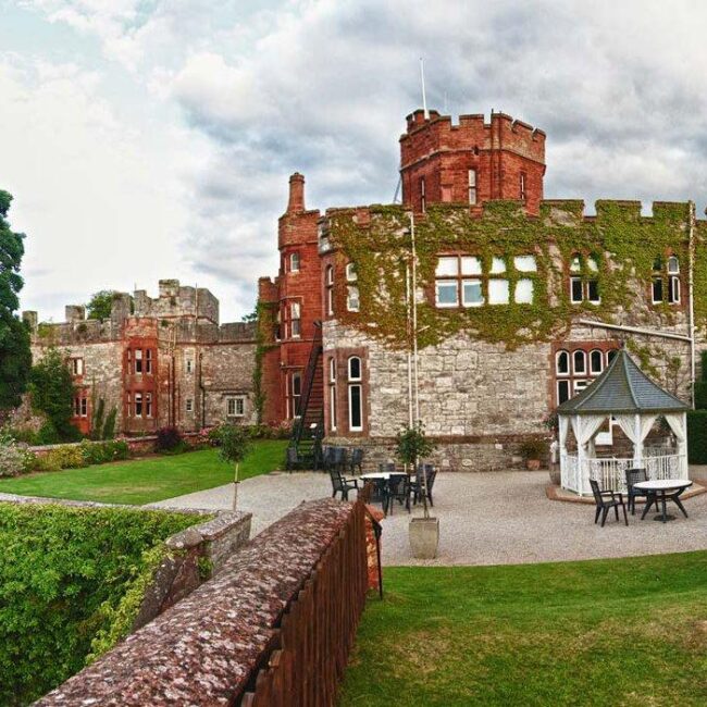 Castle Hotel in Ruthin set for £2m Wetherspoon revamp