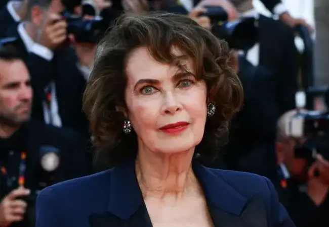 Model Dayle Haddon dies in carbon monoxide leak