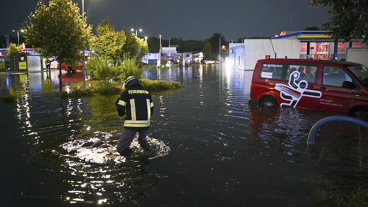 Thunderstorms and floods force evacuations