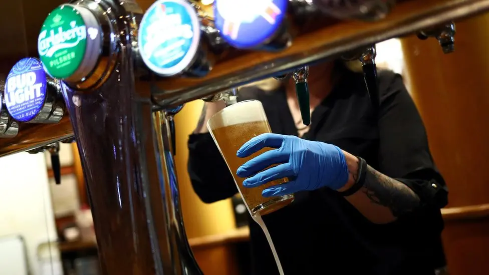 Wetherspoon 66 staff test positive across 50 pubs